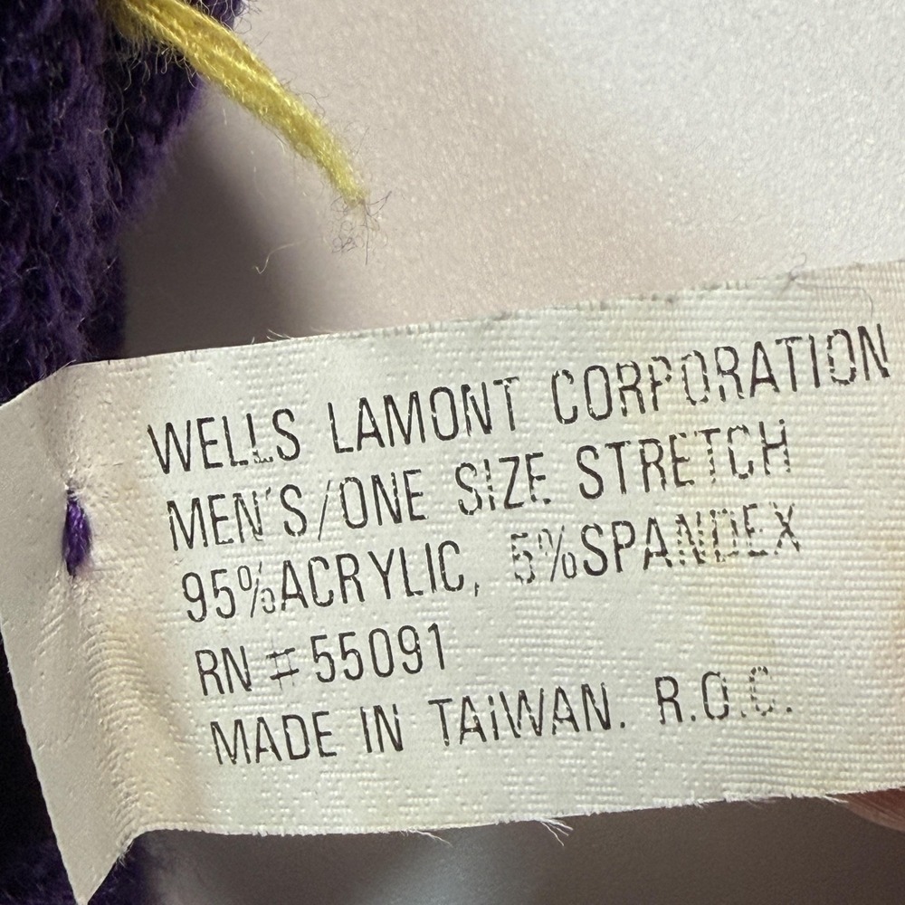 Wells Lamont Mens Gloves One Size Purple Acrylic Stretch‎ Vikings NFL Football - Picture 5 of 5
